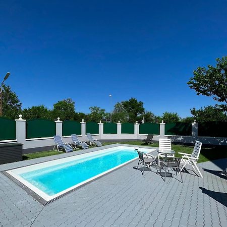 Atemberaubendes Apartment + Pool Vídeň Exteriér fotografie