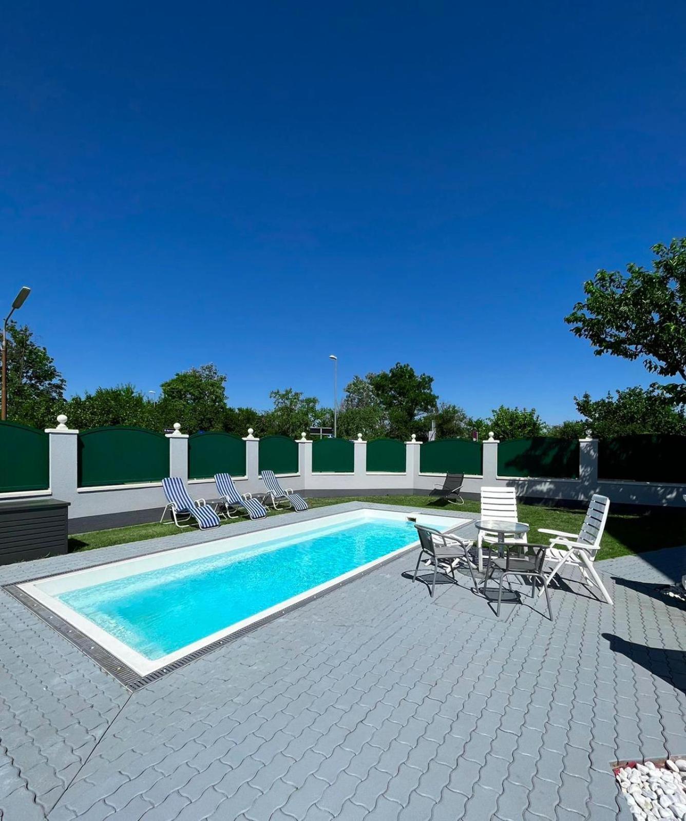 Atemberaubendes Apartment + Pool Vídeň Exteriér fotografie